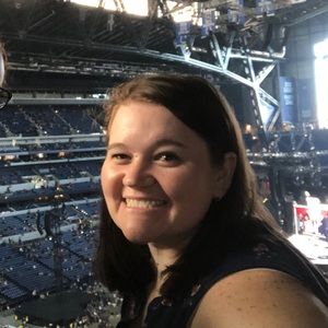 Meet your Posher, Malinda